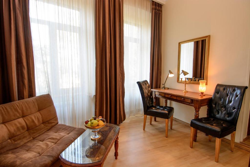 Suite with Balcony
